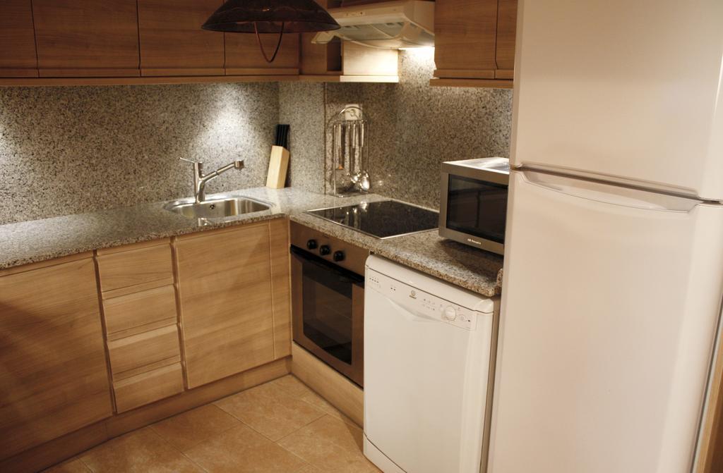 Apartamentos Valle De Aran Mont Exteriör bild
